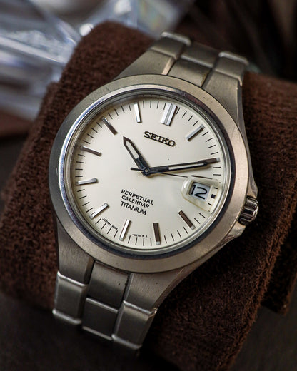 Seiko - Perpetual Calendar Full Titanium High Accuracy - 8F32-0220