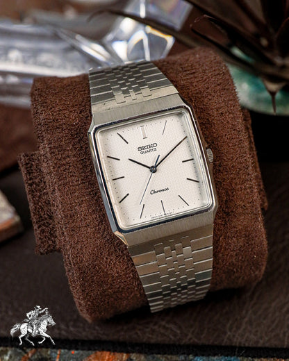 Seiko - Chronos Frosted Silver Washi Dial Integrated Tank - 9021-5170