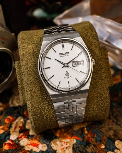 Seiko - Type II Quartz Textured Dress - 7546-7000