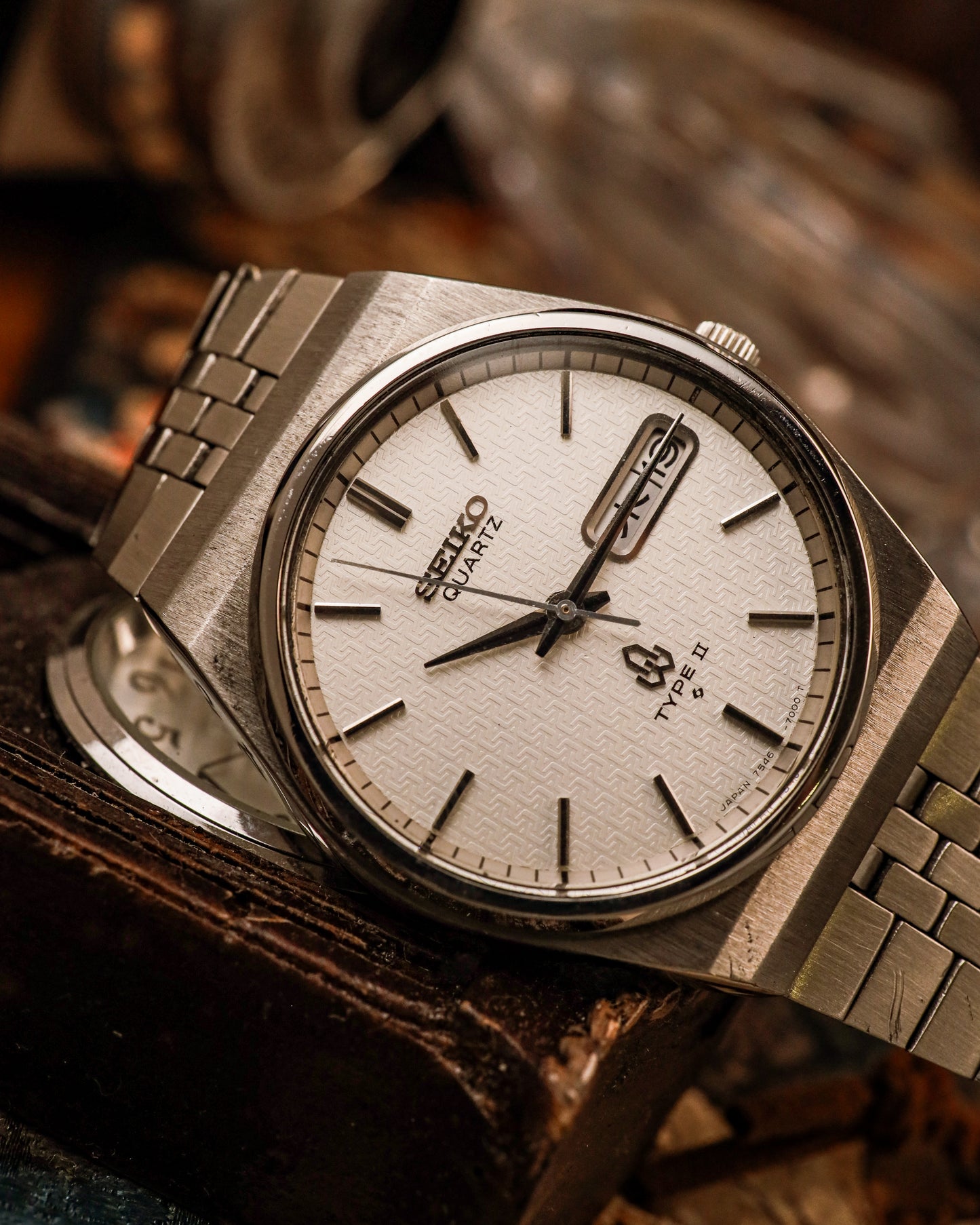 Seiko - Type II Quartz Textured Dress - 7546-7000