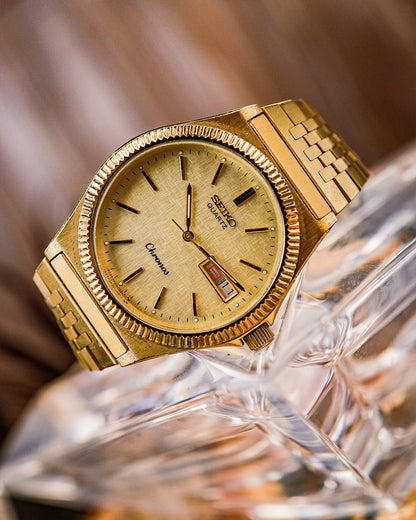 Seiko - Chronos Gold Fluted Bezel - 7433-7010