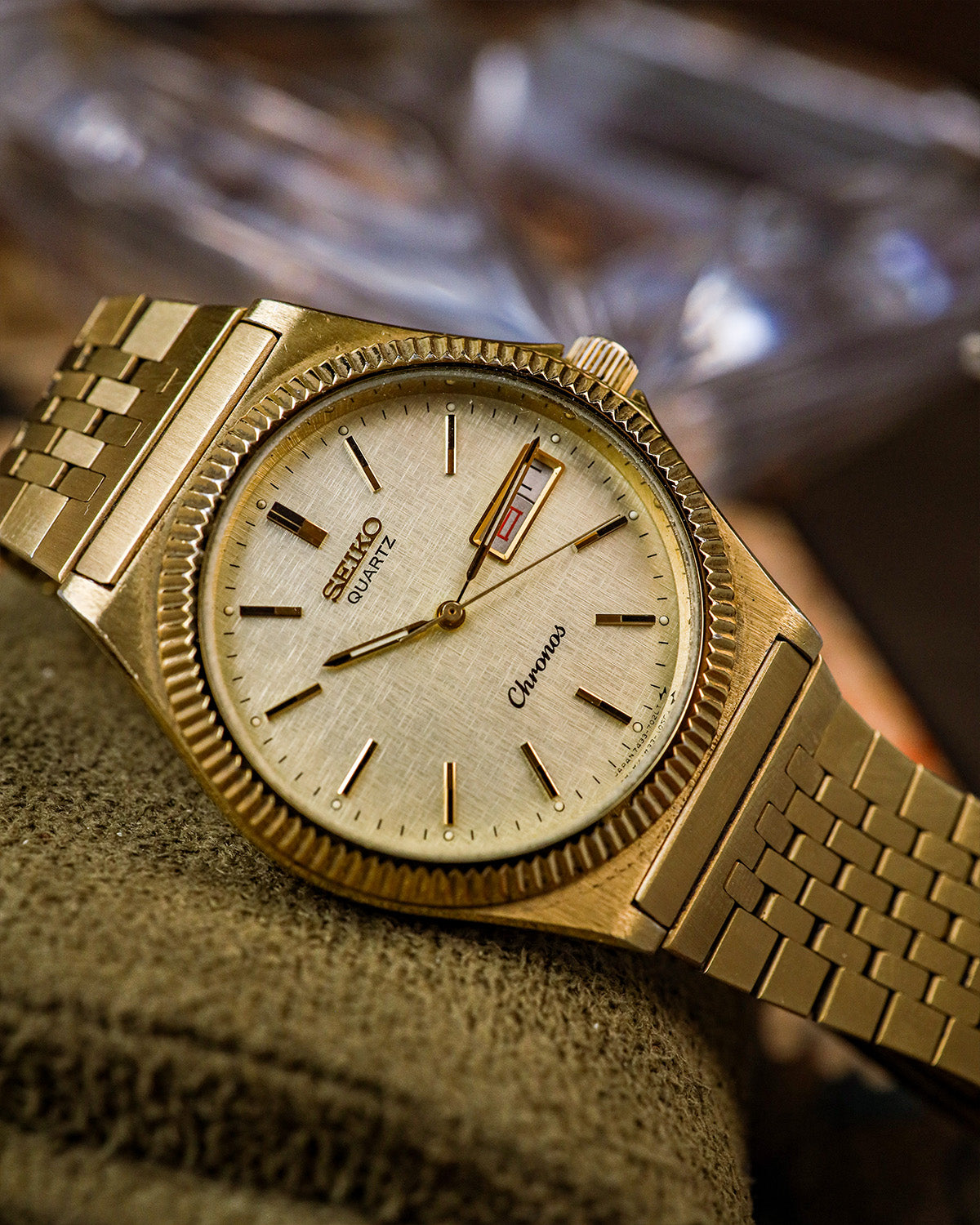 Seiko - Chronos Gold Fluted Bezel - 7433-7010