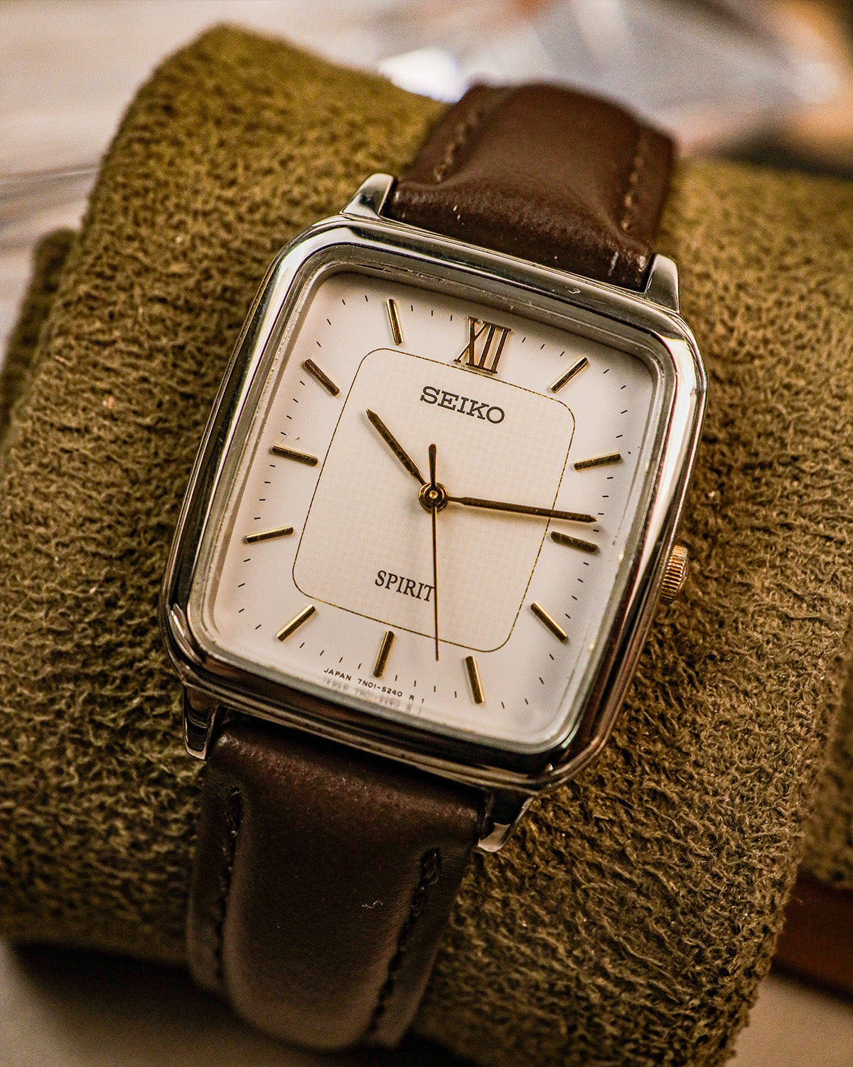 Seiko - Spirit Quartz Tank - 7N01-5240
