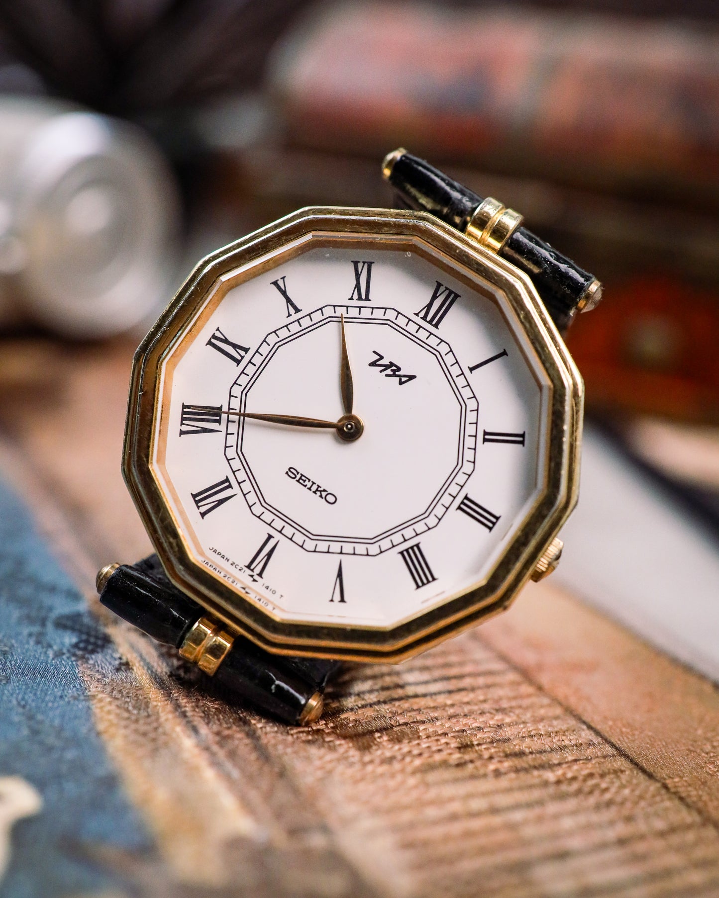 Seiko - Alba Octagonal Roman Dial - 2C21-5070