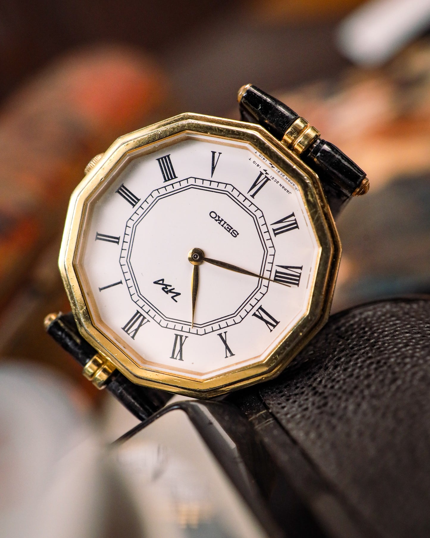 Seiko - Alba Octagonal Roman Dial - 2C21-5070