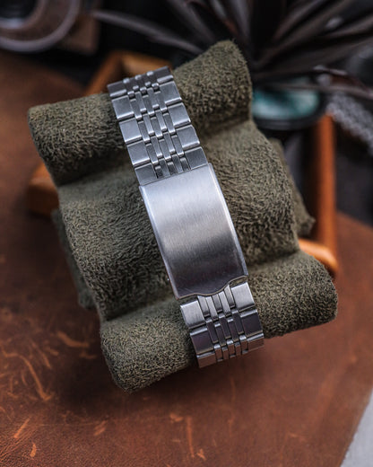 Seiko - Type II Quartz Cushion - 7123-8020