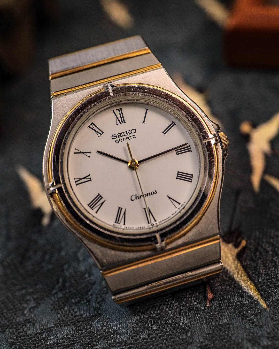 Seiko - Chronos Two-Tone Roman Dial - 9021-6080