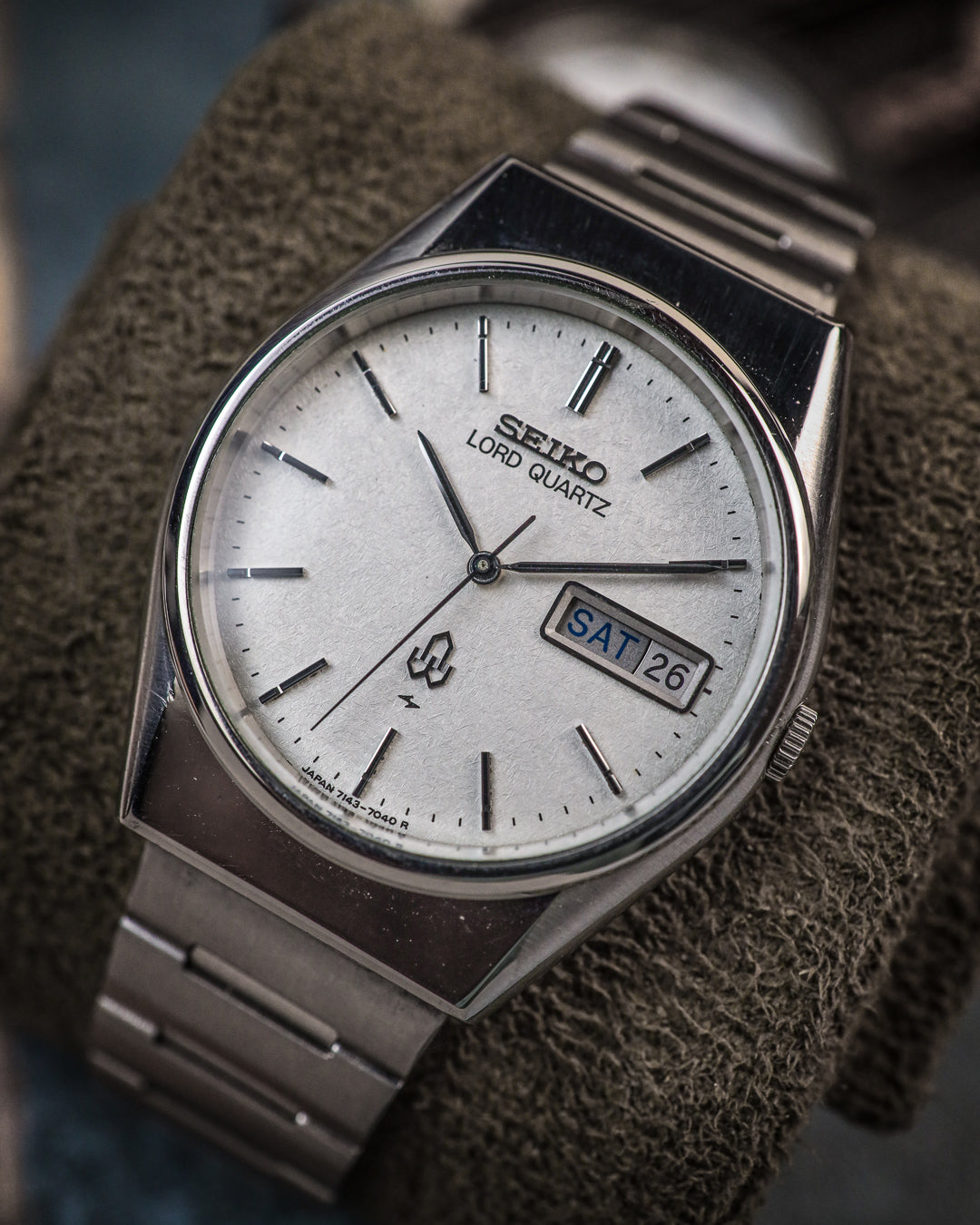 Seiko - Lord Quartz Textured Snowflake Dial - 7143-7030