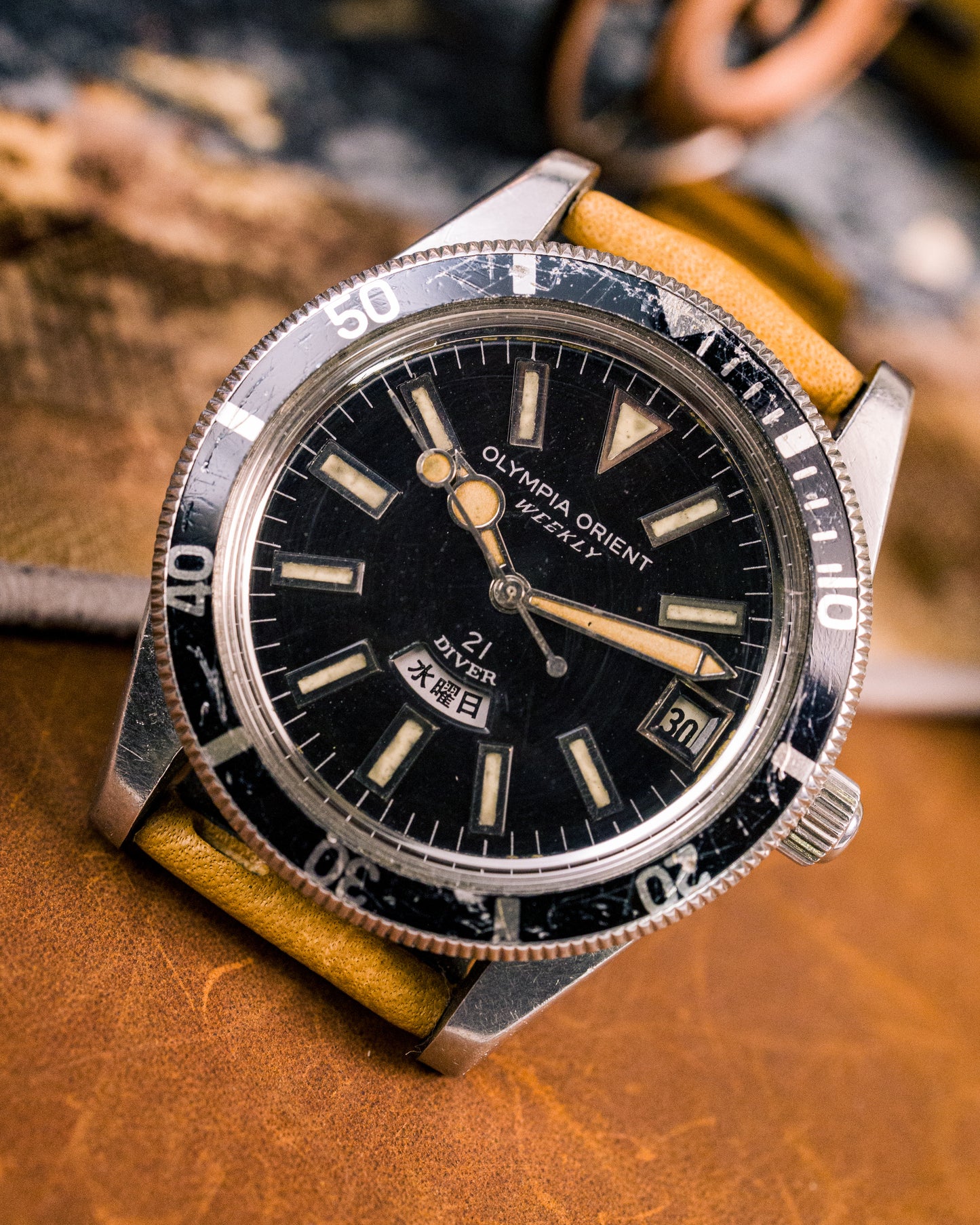 Olympia Orient - Weekly Diver - O-19639