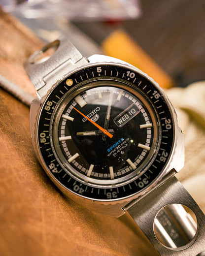 Seiko - 5 Sports Diver - 6106-8510