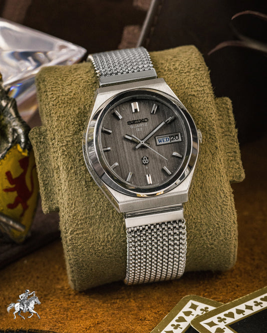 Seiko Quartz QZ - 0923-8030