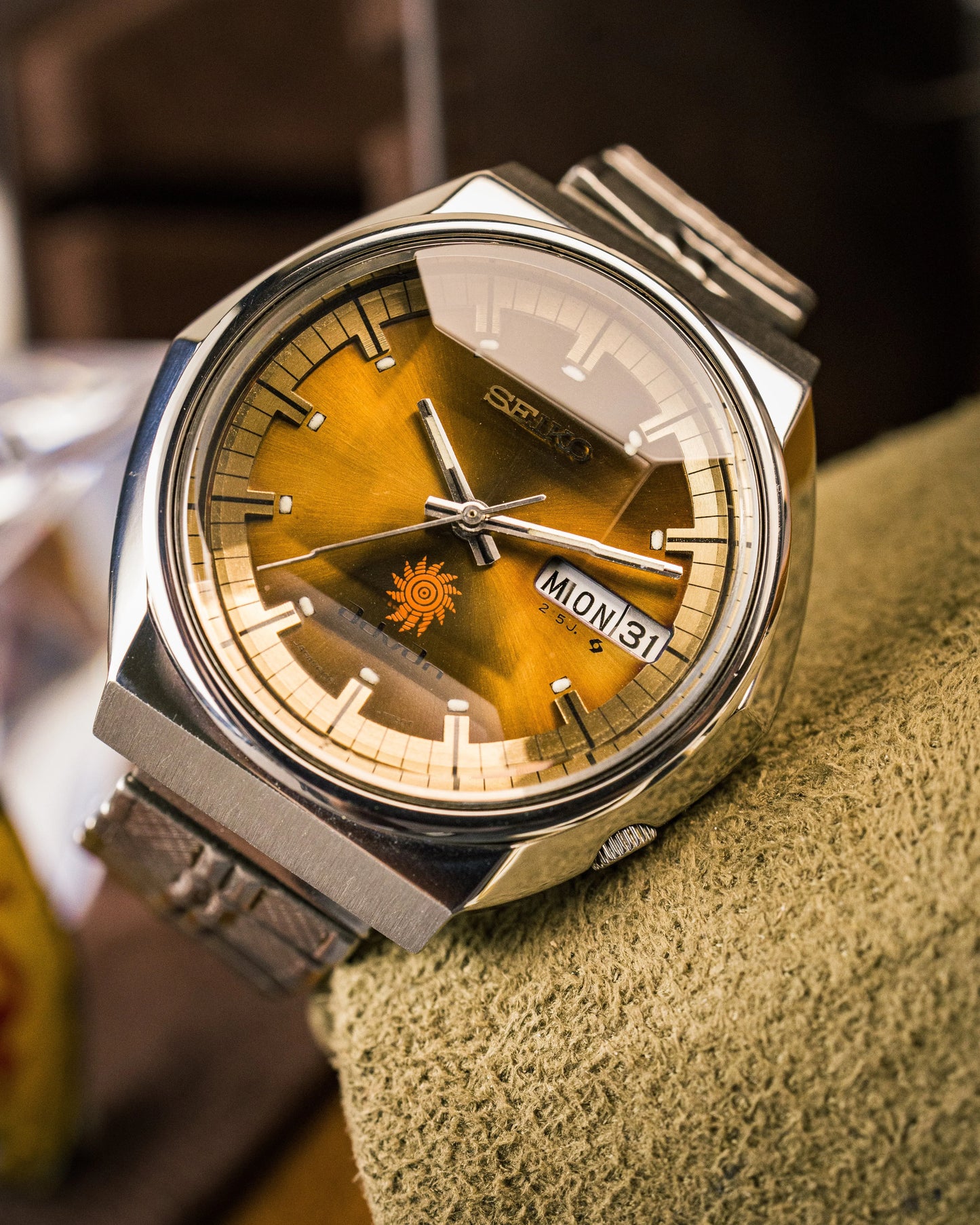 Seiko - Advan Automatic - 6106-7570