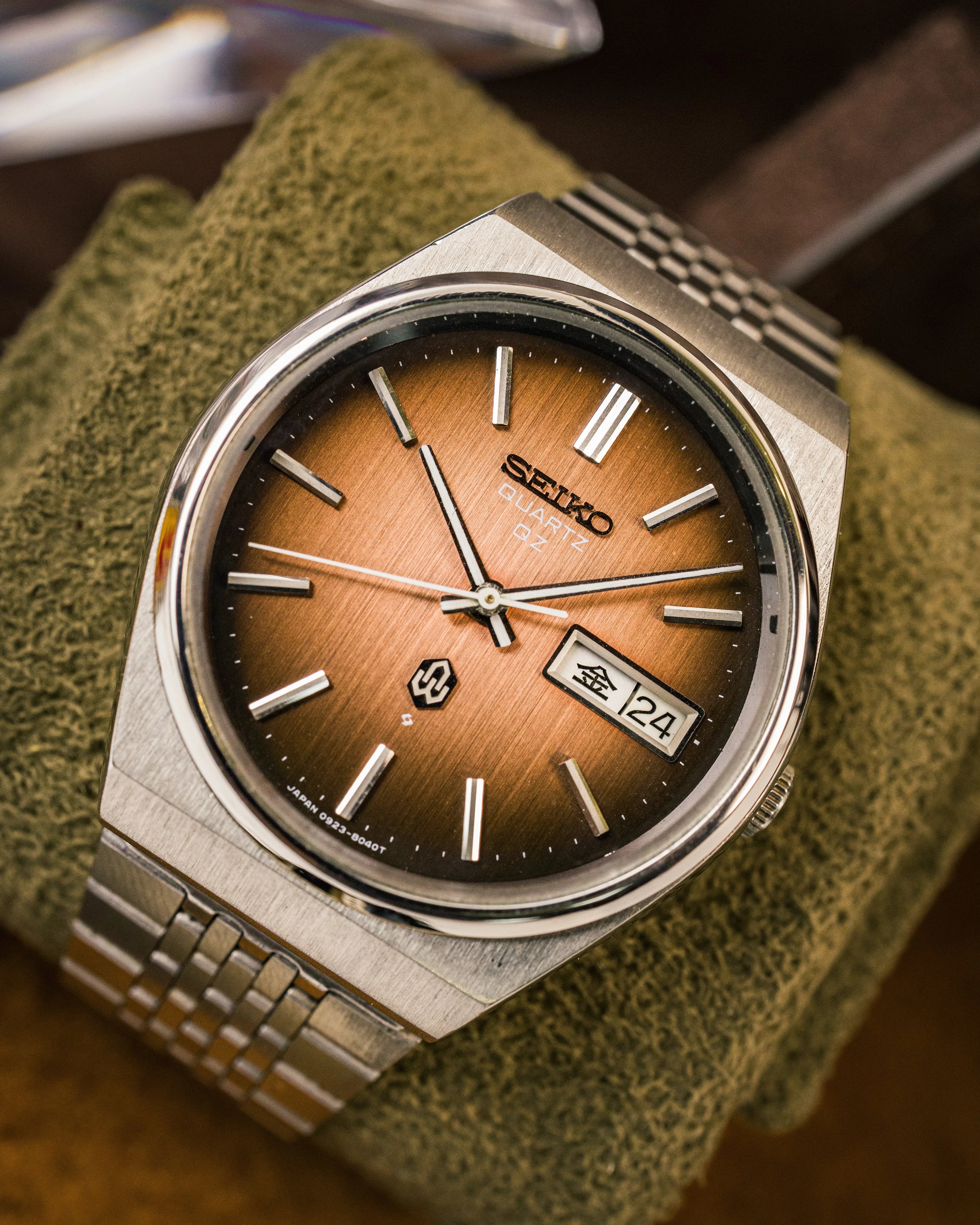 Seiko - Quartz QZ Day-Date - 0923-8040 – Veteran Times Int