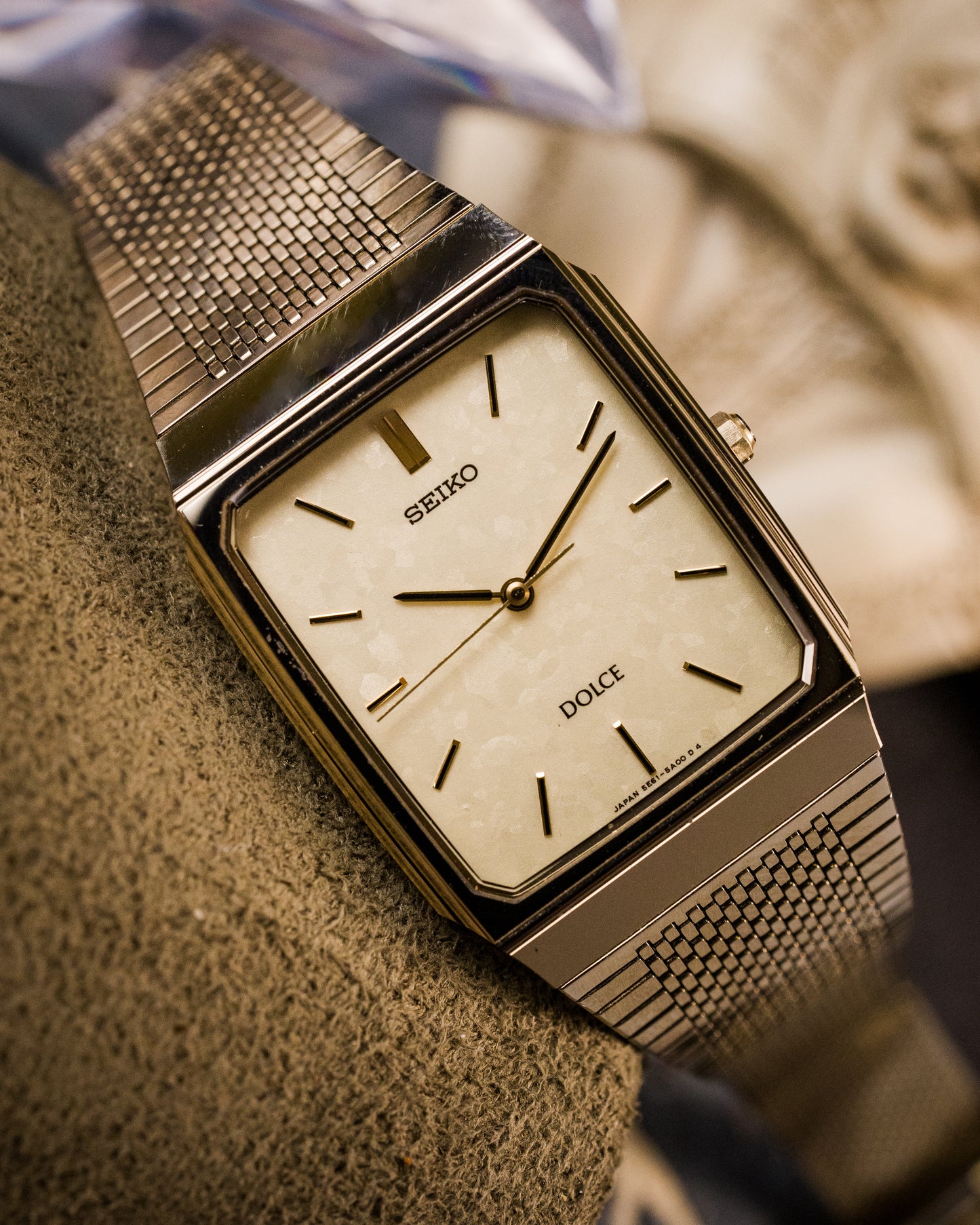 Seiko - Dolce Ultra-Slim - 5E61-5A00