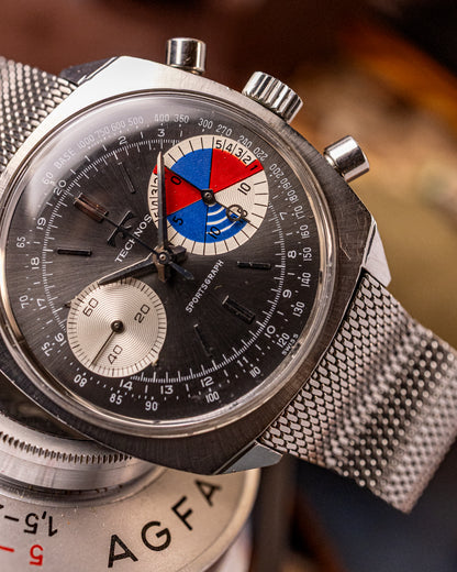 Technos - Sportsgraph - 1970s Chronograph Style
