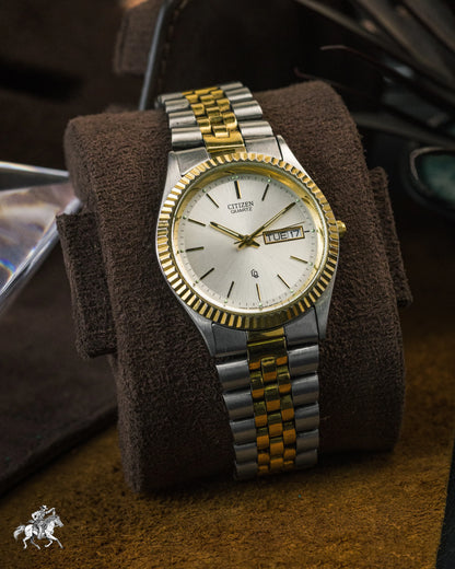 Citizen - CQ Quartz Day-Date - 6100-S28569