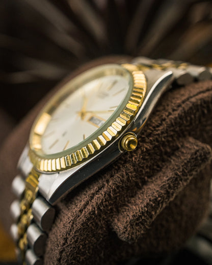 Citizen - CQ Quartz Day-Date - 6100-S28569