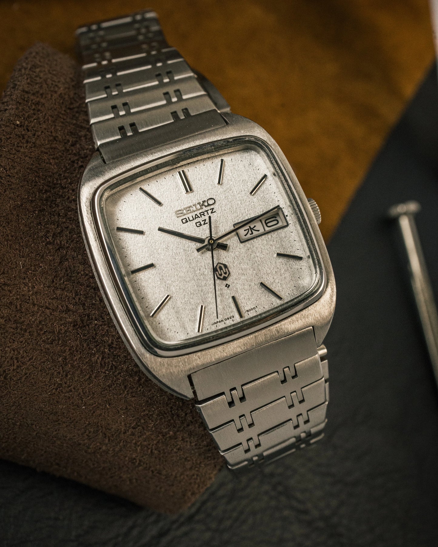 Seiko - QZ Day-Date - 0923-5000