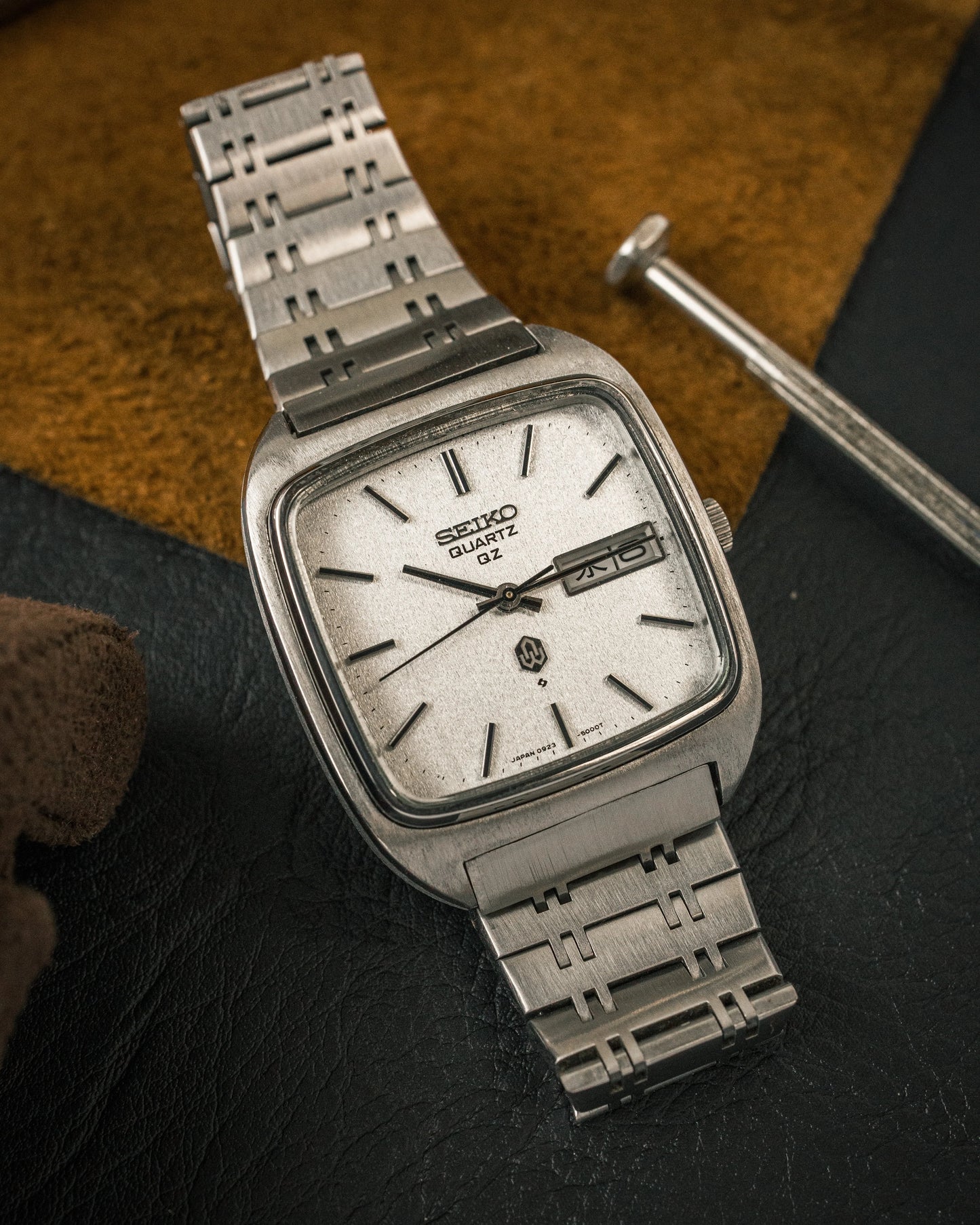 Seiko - QZ Day-Date - 0923-5000