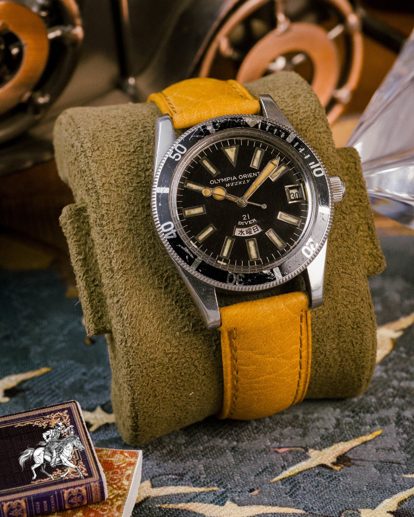Olympia Orient - Weekly Diver - O-19639