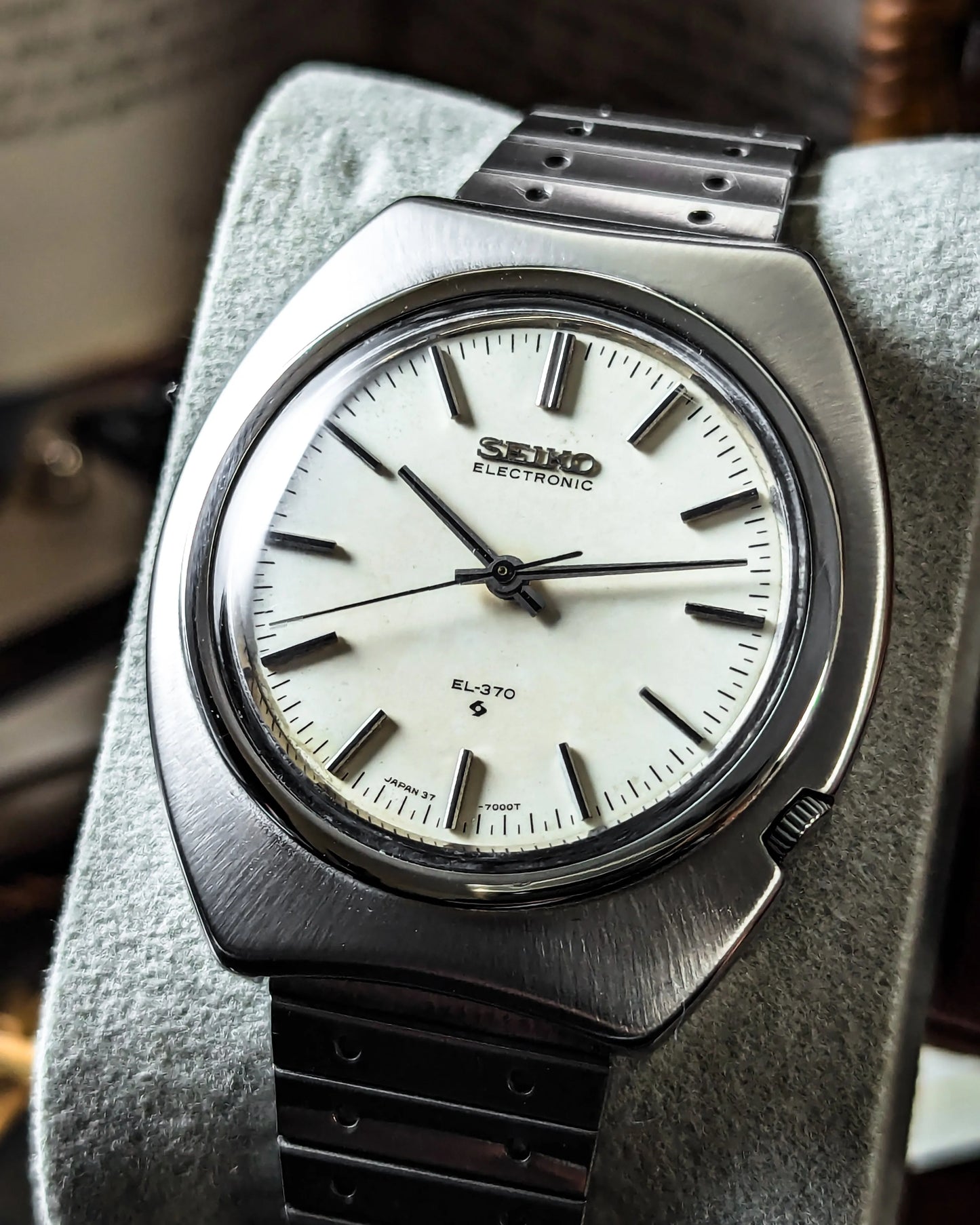 Seiko Electronic EL-370