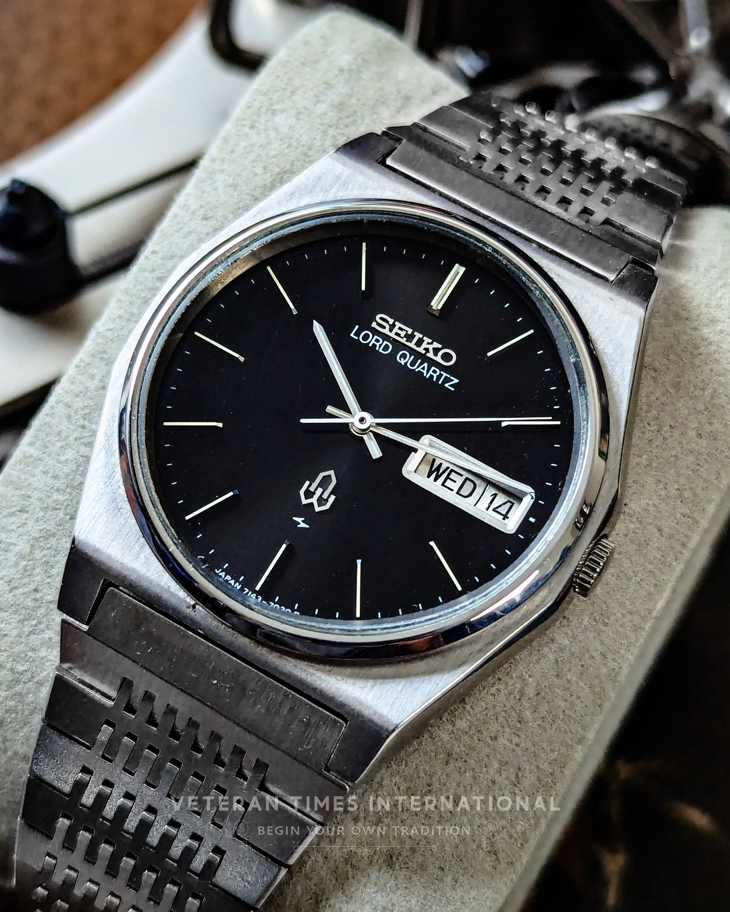 Seiko Lord Quartz 7143-7030