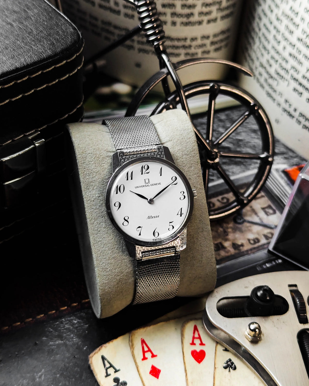 Universal Geneve Atlesse - 842-101 – Veteran Times Int