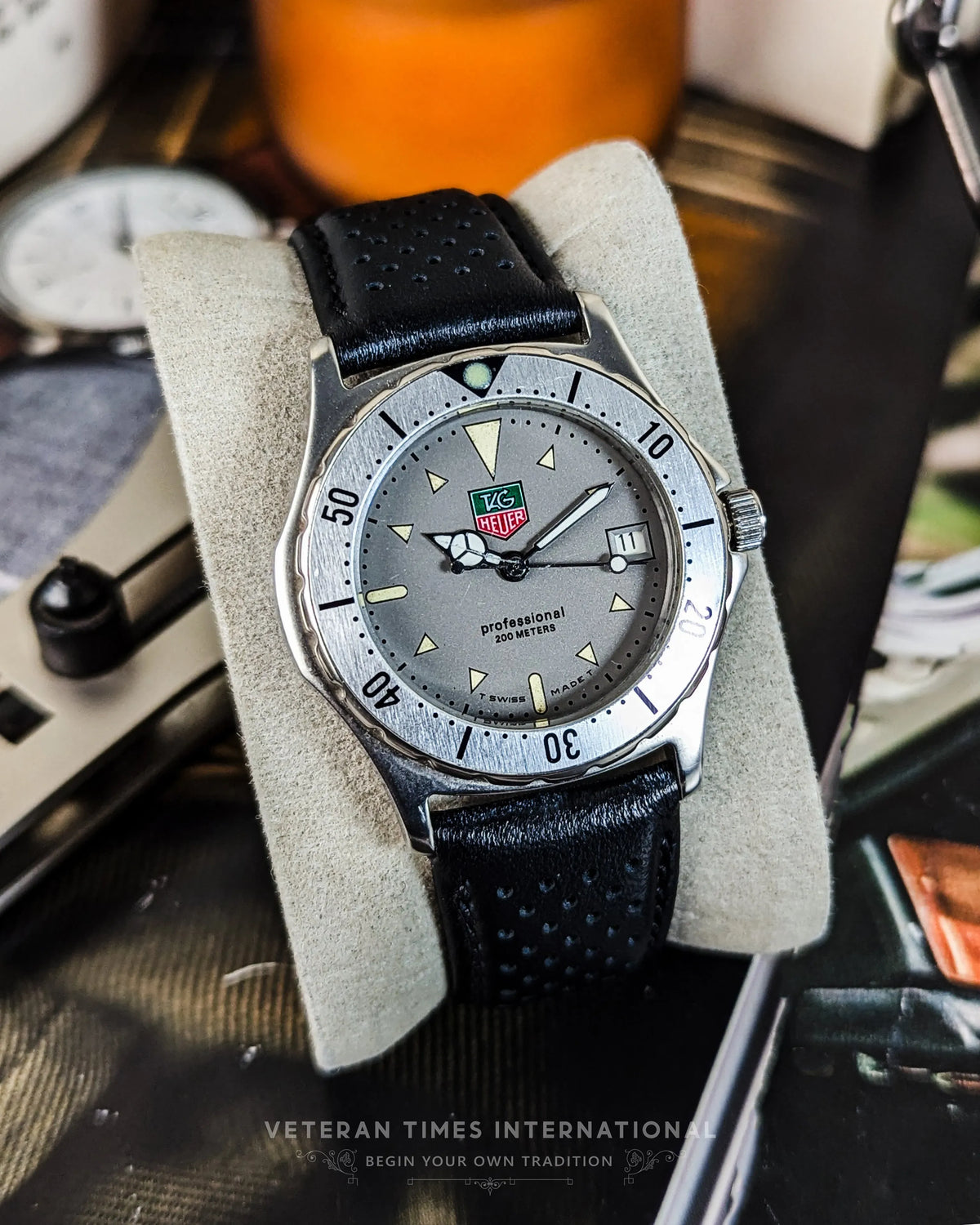 稼働 TAG HEUER 腕時計 プロフェッショナル ボーイズ グレー 3274 稼働 