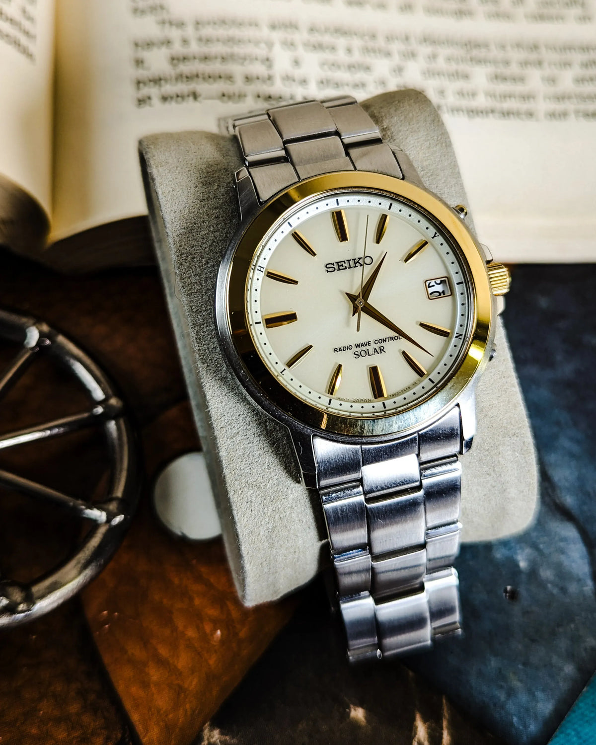 Seiko Radio Solar Watch - 7B52-0AF0 – Veteran Times Int