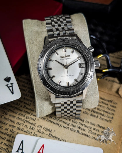 Seiko Mono Pusher Chronograph - 5717-8990