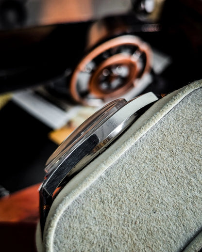 Omega - Geneve Date - 136.041