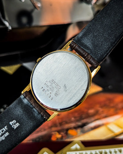 Seiko Quartz - 5Y30-7000