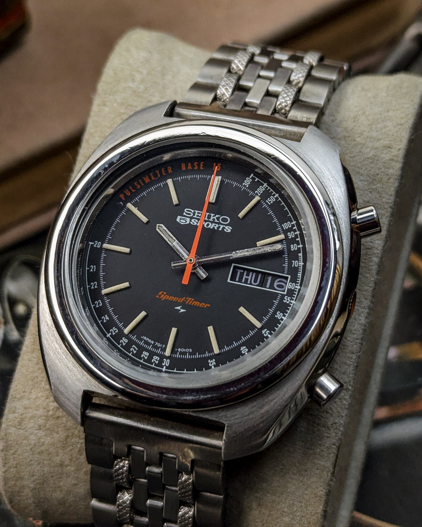 Seiko - 5 Sports Speed-Timer - 7017-8000