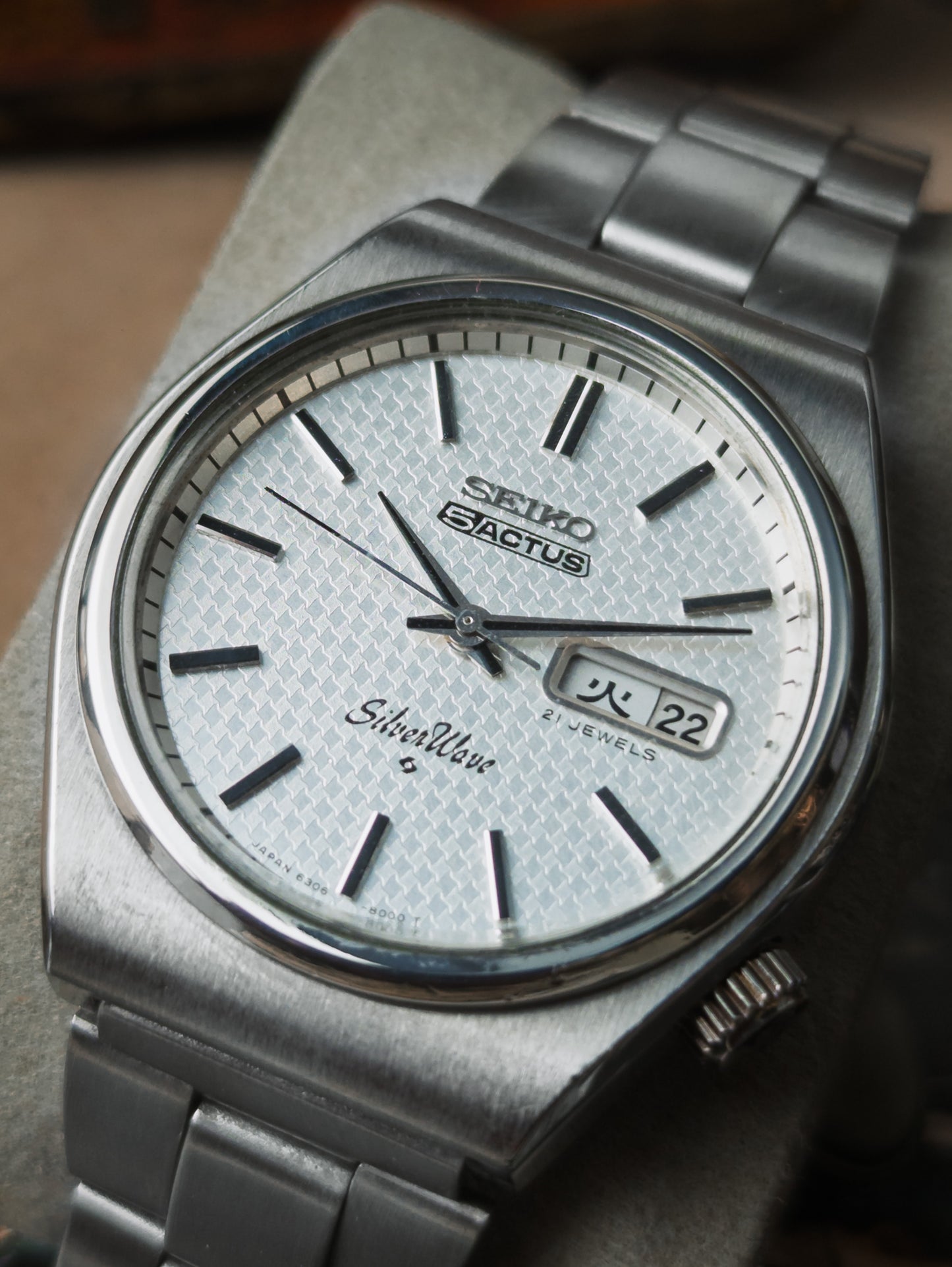 Seiko - Actus SilverWave - 6306-8010