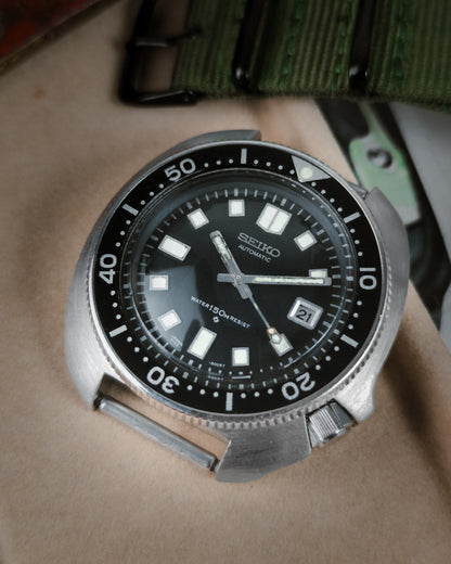 Seiko - Captain Willard Diver - 6105-8110
