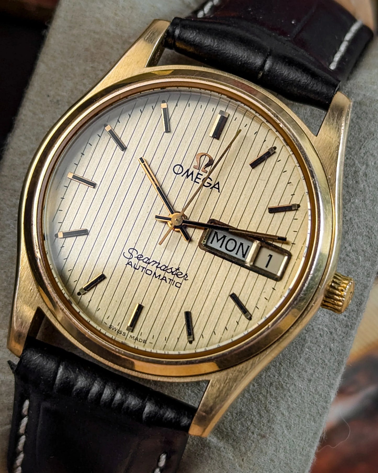 Omega - Seamaster Automatic - 166.0210