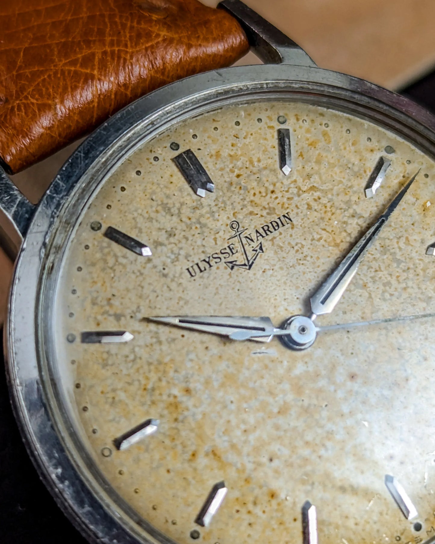 Ulysse Nardin - Manual-Winding Dress Watch - 700108