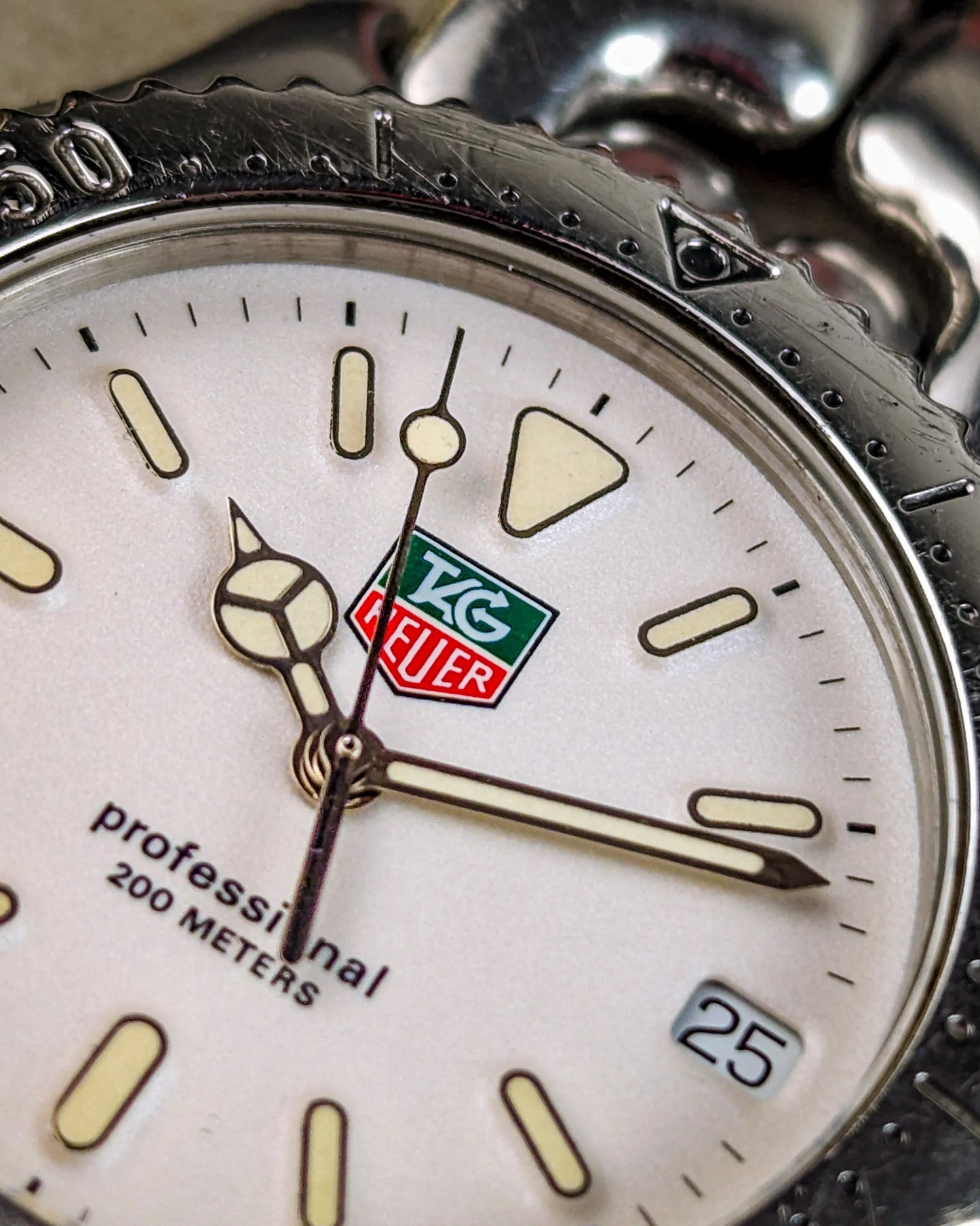 TAG Heuer - Professional 200 Meters