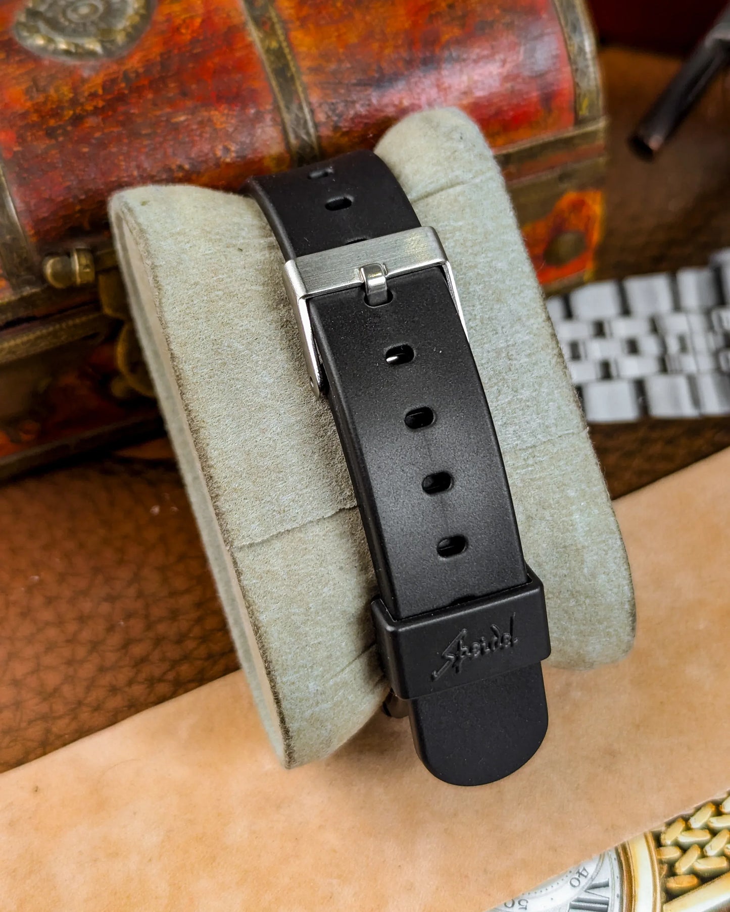 TAG Heuer - Professional 200 Meters - 375.513