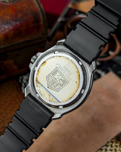 TAG Heuer - Professional 200 Meters - 375.513