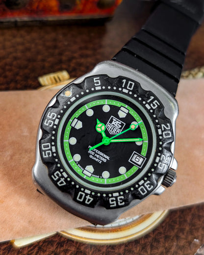 TAG Heuer - Professional 200 Meters - 375.513