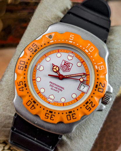 TAG Heuer - Professional 200 Meters - 384.513