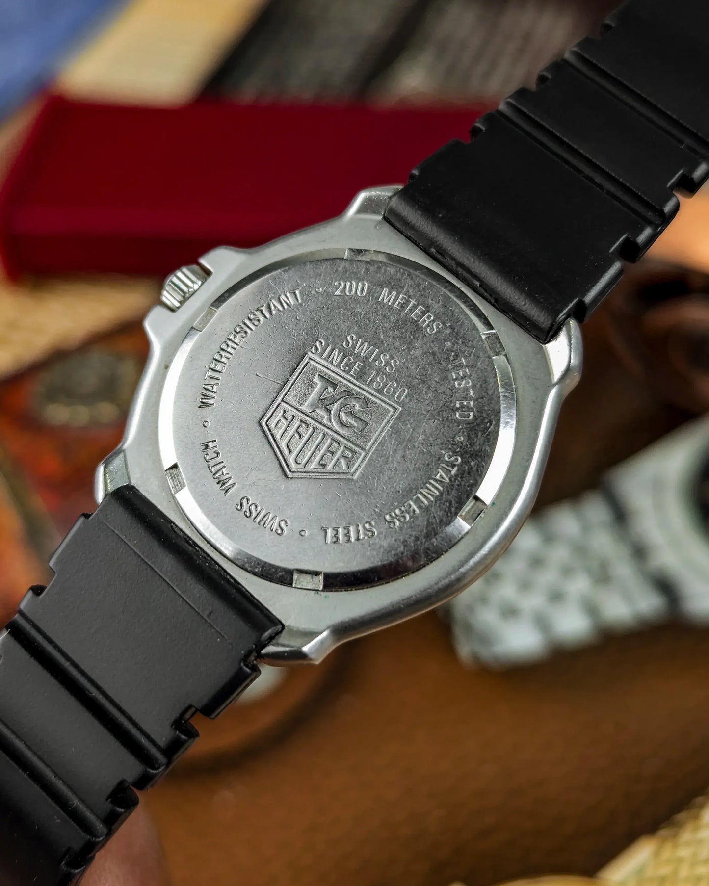 TAG Heuer - Professional 200 Meters - 384.513