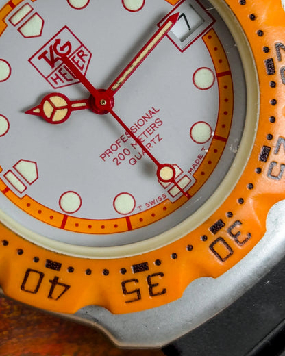 TAG Heuer - Professional 200 Meters - 384.513