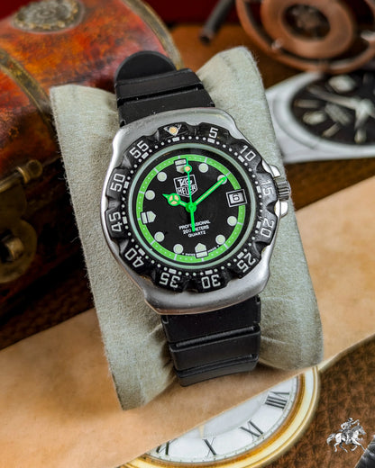 TAG Heuer - Professional 200 Meters - 375.513