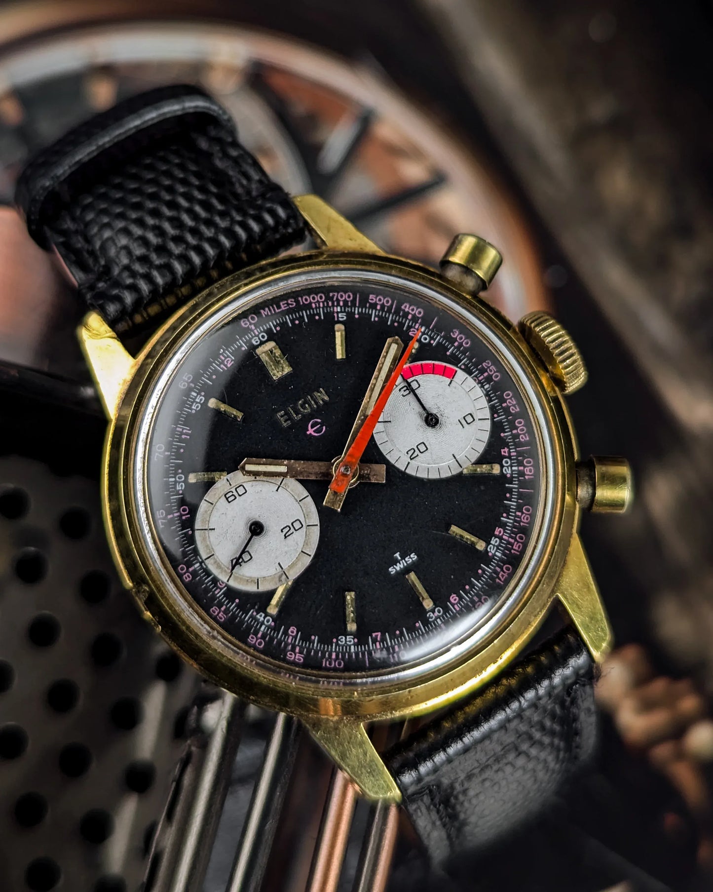 Elgin - Two-Register Chronograph - 329