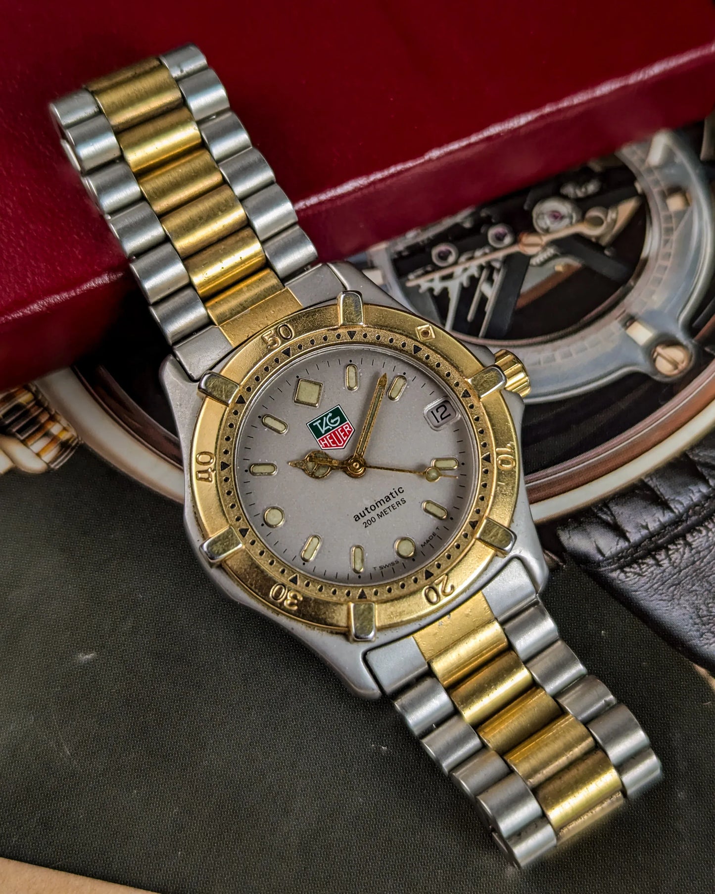 TAG Heuer - Professional 200 M -  Automatic - 665.013F