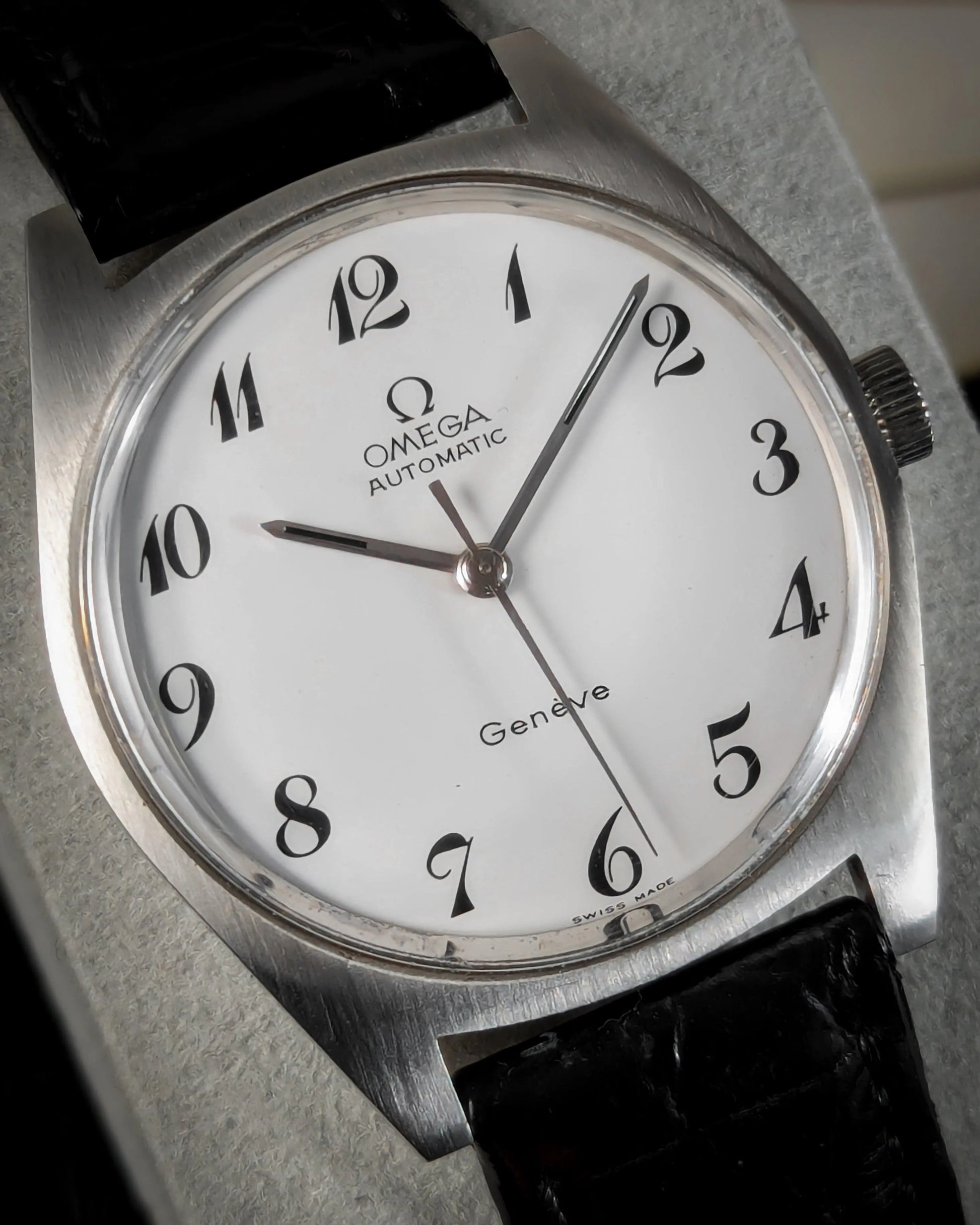 Omega Geneve - Veteran Times Int