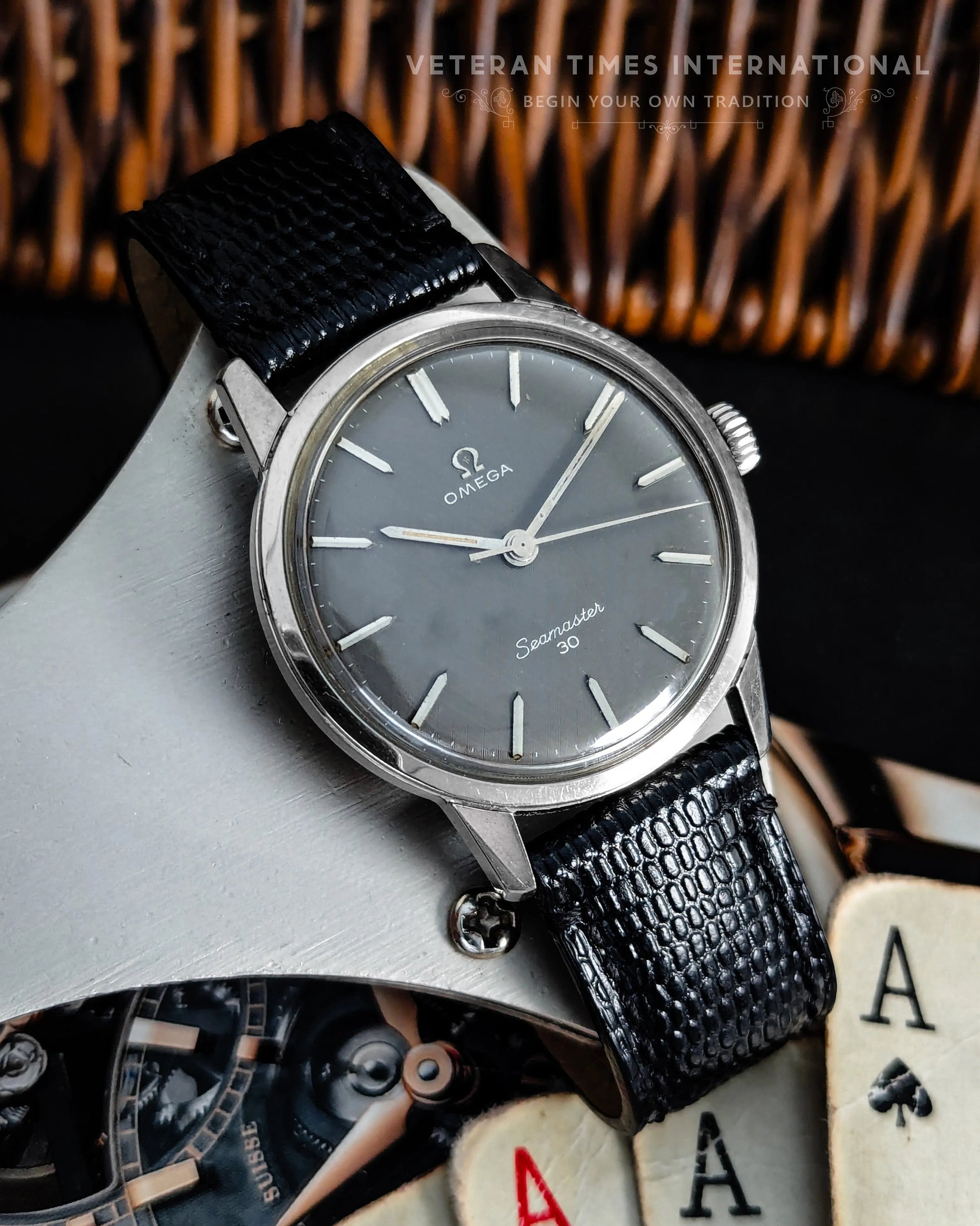 Omega Seamaster 30 - Linen Gray-135.007.64 - Veteran Times Int