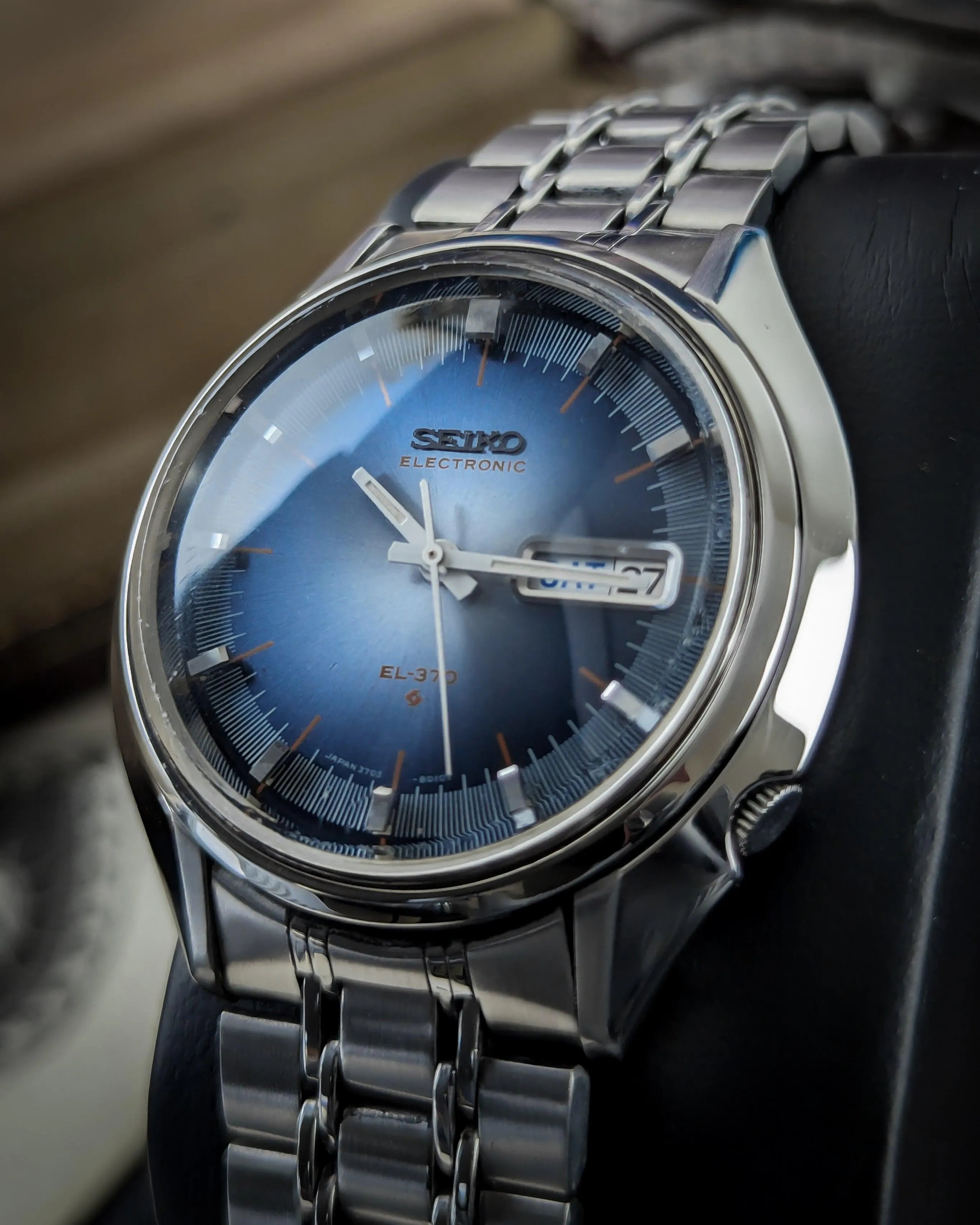 Seiko el 370 sale